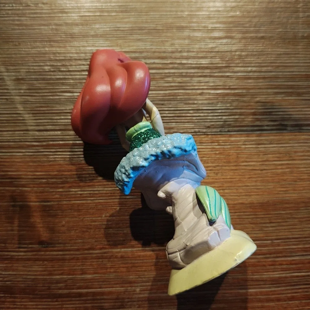 London Disney Store Little Mermaid Ariel 3.5